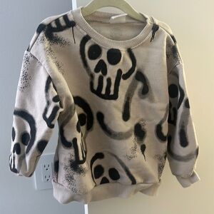 Zara boys sweatshirt  adorable Skelton pattern graffiti type .
